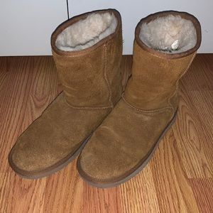 ugg boots size 8